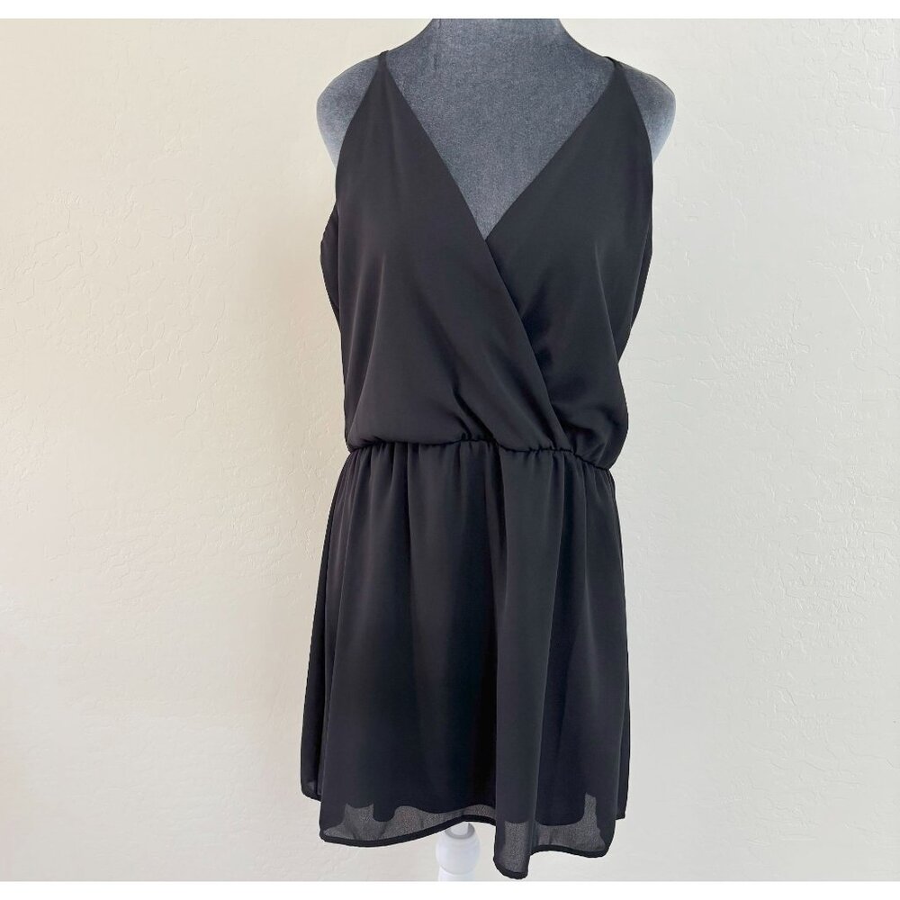 Charming Charlie Black Sleeveless Wrap-Style Mini Cocktail Dress. Size‎ M.